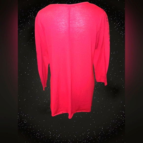 Elegant Red Floral Women's Top - Picture 2 of 2